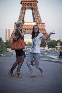 Deux petites blogueuses et la dame de fer!