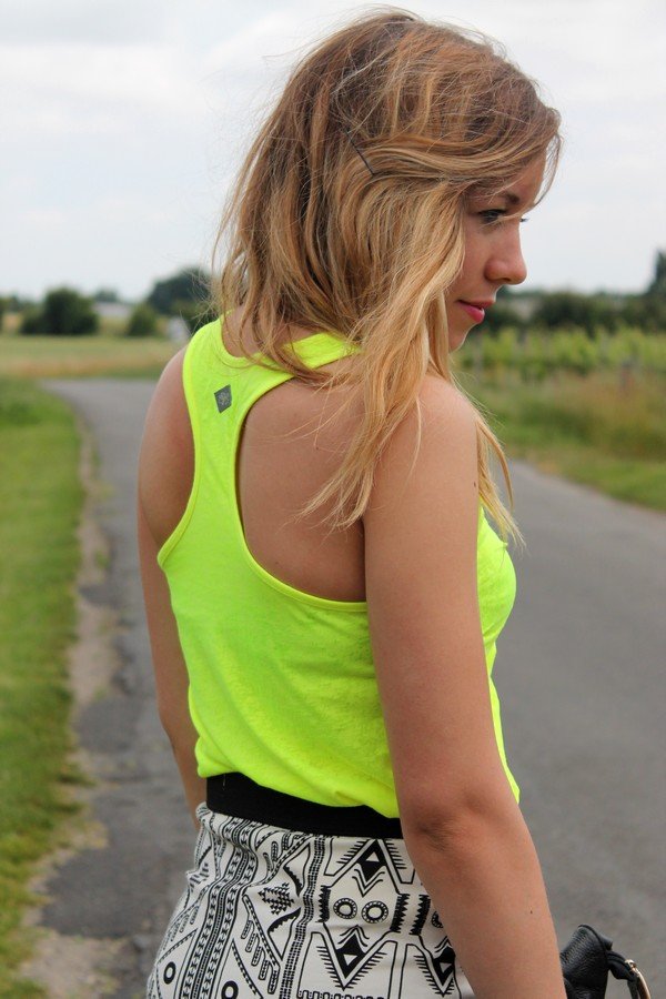 tendance jaune fluo