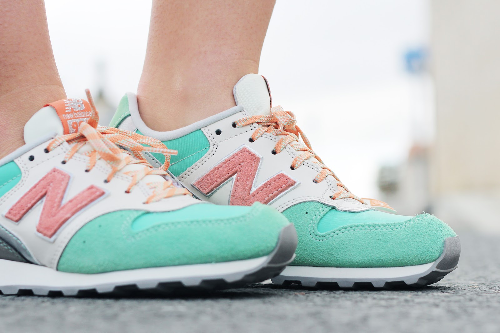 new balance rose vert