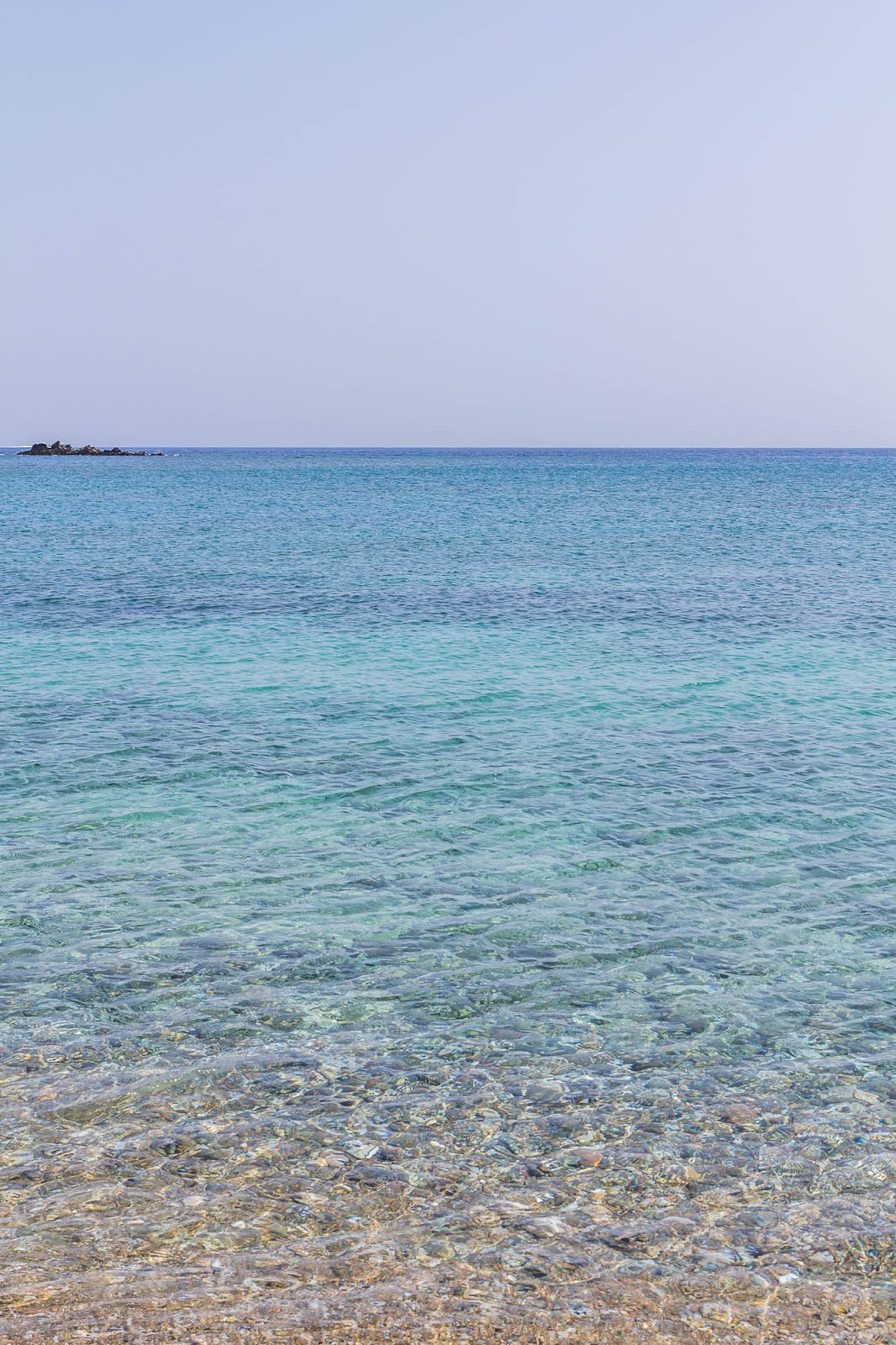 îles grèce eau transparente turquoise