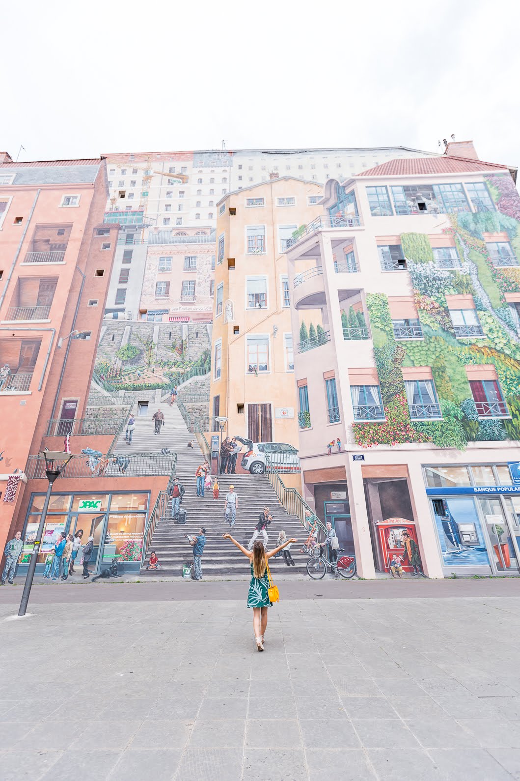 Lyon mur des canuts