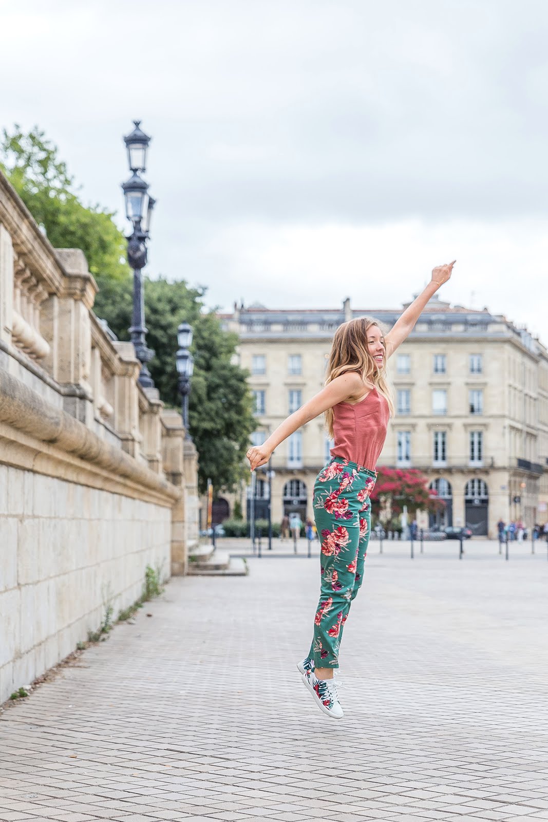 Pantalon confortable à motifs floral