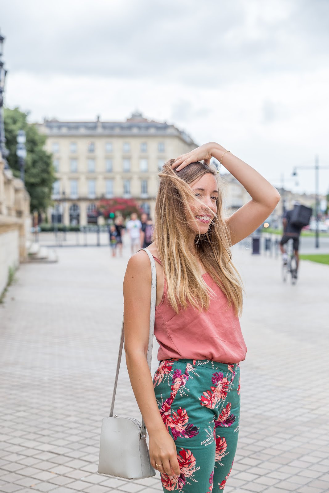 Tenue d'été colorée