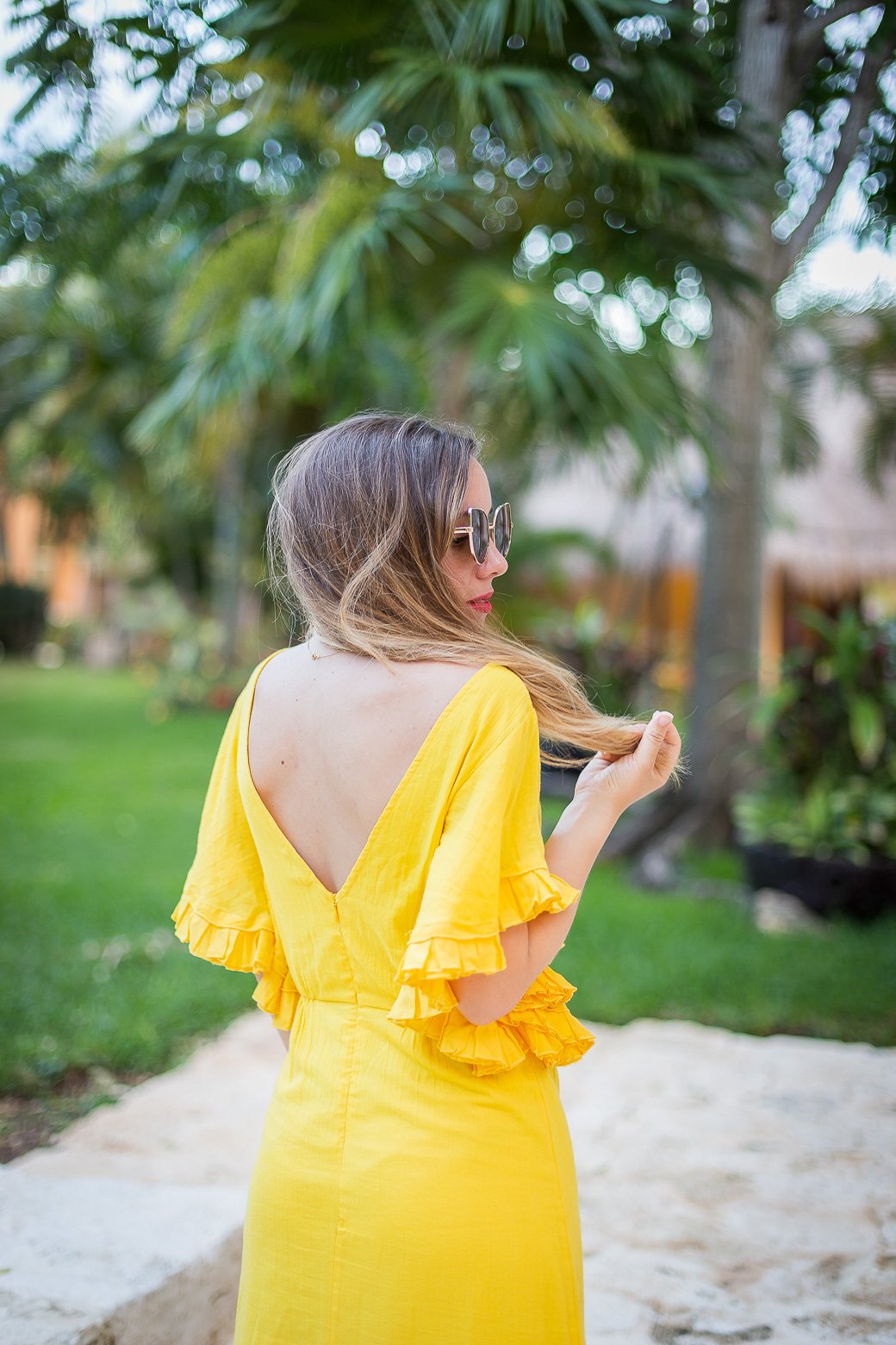 blog mode robe jaune dos nu