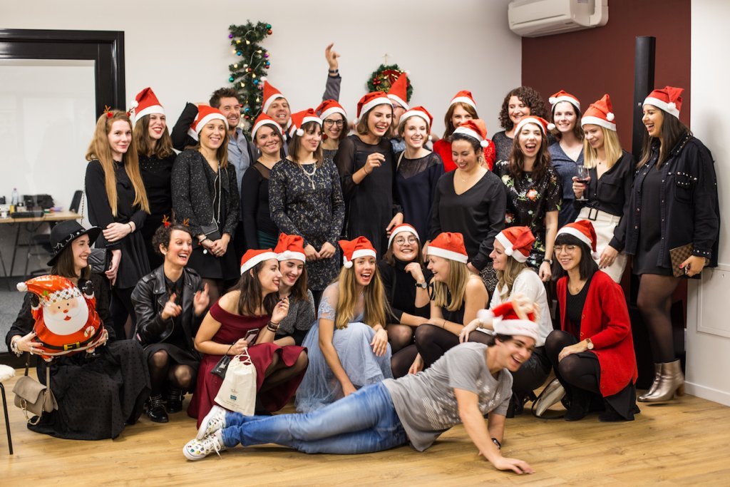 photo de groupe bonnet Noël