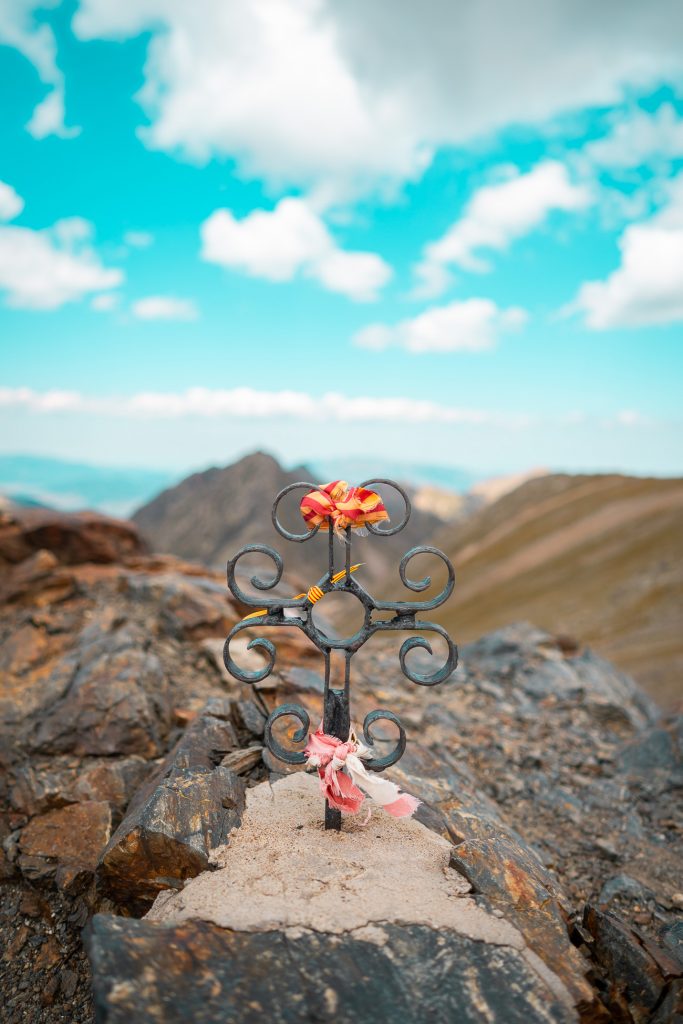 Croix catalane montagne pyrénées