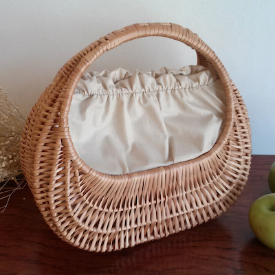 cadeaux panier osier et coton
