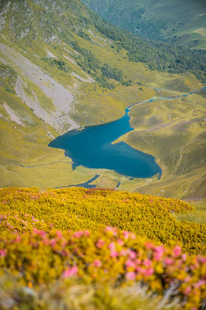 randonner vers le lac de bassias