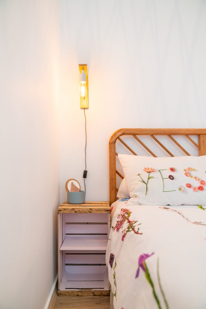 table de nuit cagette