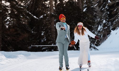shooting de mariage day after en ski à la montagne
