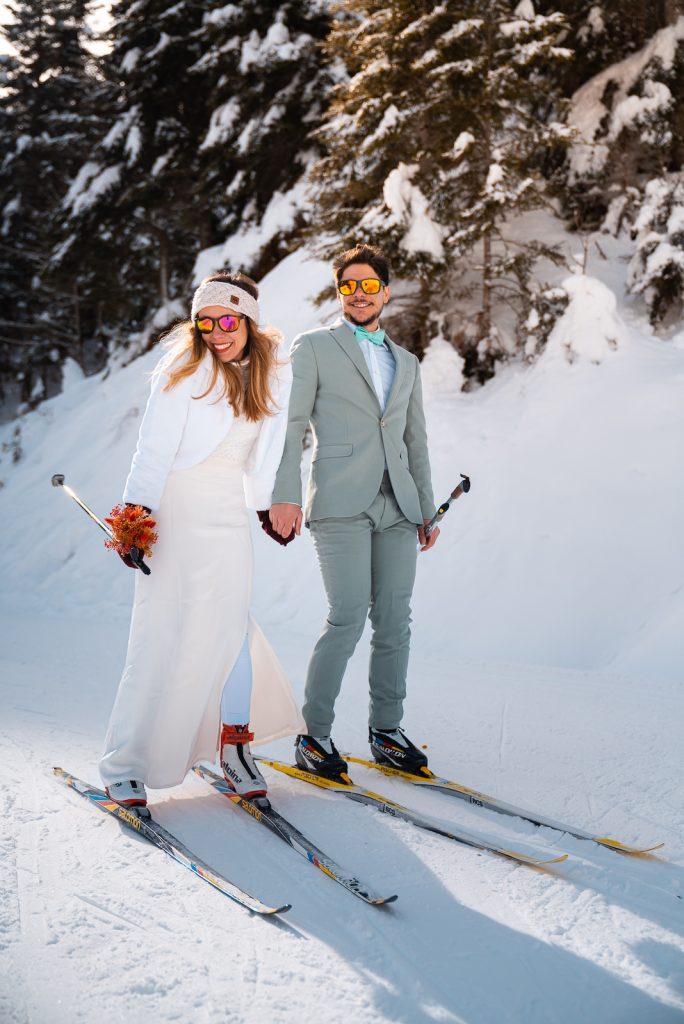 mariés en ski de fond